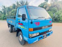 Isuzu ELF 250 10.5 1980 Lorry