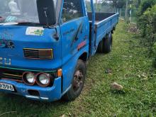 https://riyasewana.com/uploads/isuzu-elf-250-921543817865.jpg