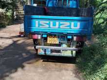 Isuzu ELF 250 2002 Lorry