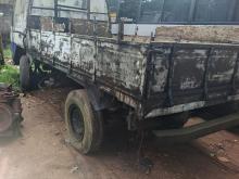 Isuzu ELF 1980 Lorry