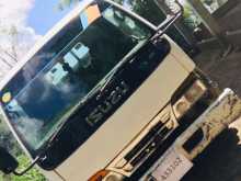 https://riyasewana.com/uploads/isuzu-elf-25945334973.jpg