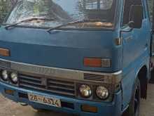 Isuzu Elf 1982 Lorry