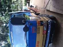 Isuzu ELF 1986 Lorry