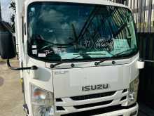 Isuzu ELF 2016 Lorry