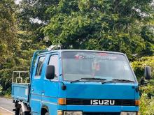 Isuzu ELF 1984 Crew Cab