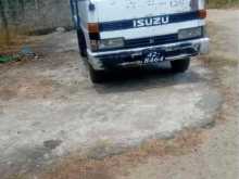 Isuzu Elf 1980 Lorry