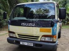 https://riyasewana.com/uploads/isuzu-elf-27221637444336.jpg