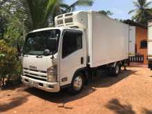 Isuzu ELF 2010 Lorry