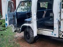 https://riyasewana.com/uploads/isuzu-elf-29115135415279.jpg