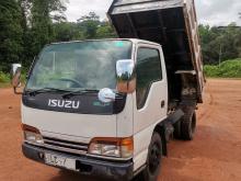 Isuzu Elf 2002 Lorry