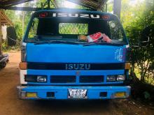 Isuzu ELF 1980 Lorry