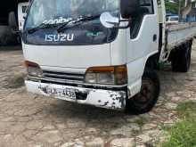 https://riyasewana.com/uploads/isuzu-elf-3014062022213.jpg