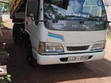 Isuzu ELF 2001 Lorry