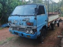 Isuzu ELF 1980 Lorry