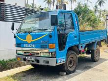 Isuzu ELF 1983 Lorry