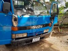 Isuzu Elf 1975 Lorry