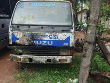 Isuzu ELF 1980 Lorry