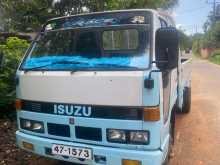 Isuzu Elf 1987 Lorry