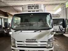 Isuzu ELF 2014 Lorry