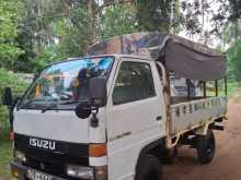 https://riyasewana.com/uploads/isuzu-elf-3165127702.jpg