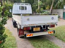https://riyasewana.com/uploads/isuzu-elf-31738064362.jpg