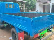 https://riyasewana.com/uploads/isuzu-elf-31831156625.jpg