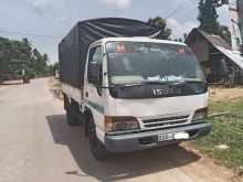 https://riyasewana.com/uploads/isuzu-elf-350-131229174783.jpg