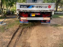 https://riyasewana.com/uploads/isuzu-elf-350-1319130817443.jpg