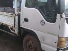 Isuzu ELF 350 NPR72L 4HJ1 England 2004 Lorry