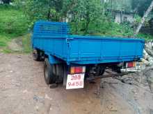 https://riyasewana.com/uploads/isuzu-elf-350-1979-133513512812.jpg