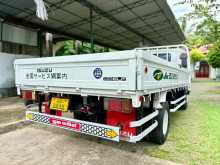 https://riyasewana.com/uploads/isuzu-elf-350-1991-2117051912682.jpg