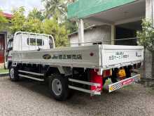 https://riyasewana.com/uploads/isuzu-elf-350-1991-2713505712943.jpg
