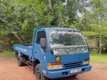 https://riyasewana.com/uploads/isuzu-elf-350-1995-2612150012132.jpg