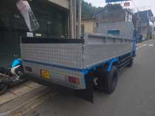 https://riyasewana.com/uploads/isuzu-elf-350-2000-1822592812464.jpg