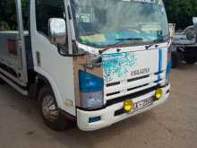 Isuzu ELF 350 2012 Lorry