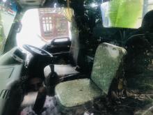 https://riyasewana.com/uploads/isuzu-elf-350-2413510817143.jpg