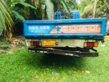 https://riyasewana.com/uploads/isuzu-elf-350-259584217125.jpg