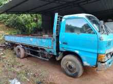 Isuzu Elf 1981 Lorry