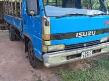 https://riyasewana.com/uploads/isuzu-elf-350-31206484942.jpg