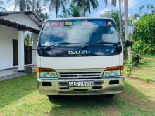 Isuzu ELF 350 2004 Lorry