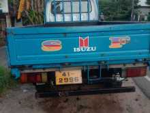 https://riyasewana.com/uploads/isuzu-elf-3722054143.jpg
