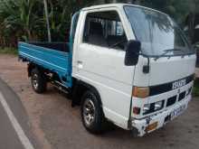 Isuzu Elf 1981 Lorry