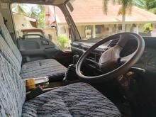 Isuzu ELF 1980 Lorry