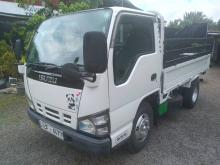 Isuzu ELF 2004 Lorry