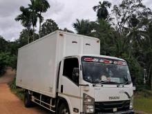 Isuzu ELF 2011 Lorry