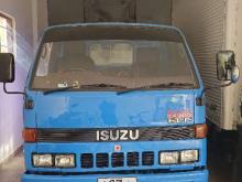 Isuzu Elf Nkr 1983 Lorry