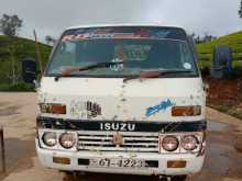 Isuzu ELF 1992 Van