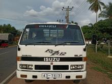 Isuzu ELF 1988 Lorry