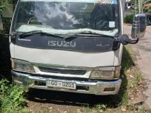 Isuzu ELF 2002 Lorry