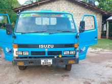Isuzu ELF 1987 Lorry